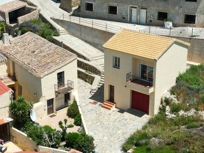 Village House te koop in Oria, Almeria