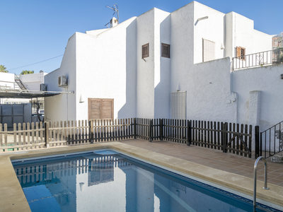 Villa en venta en Mojacar, Almeria