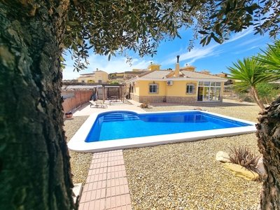 Villa for sale in Partaloa, Almeria