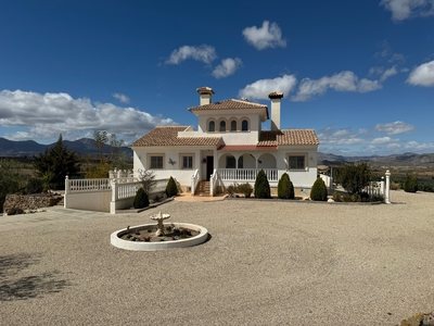 Villa for sale in Lorca, Murcia