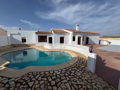 Villa for sale in Arboleas, Almeria