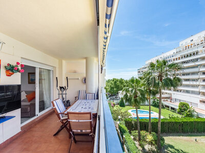 Apartment for sale in Marbella, Malaga