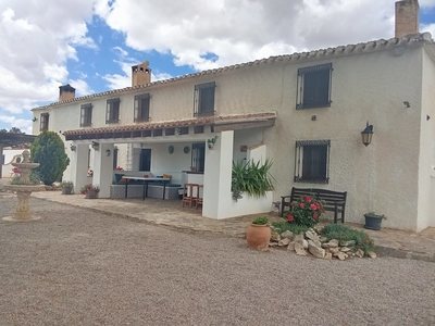 Cortijo/Finca te koop in Chirivel, Almeria