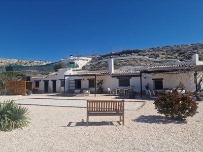 Cortijo/Finca zum verkauf in Galera, Granada