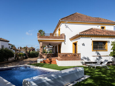 Villa en venta en Marbella, Malaga