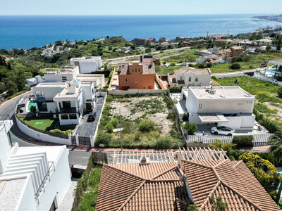 Villa for sale in Benalmadena, Malaga