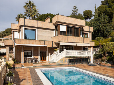Villa for sale in Malaga, Malaga