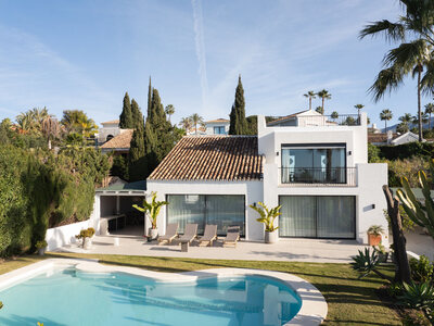 Villa en venta en Marbella, Malaga