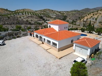 Villa zum verkauf in Oria, Almeria