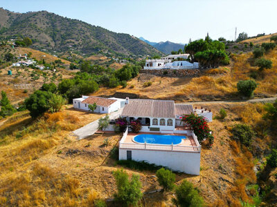 Villa à vendre en Competa, Malaga