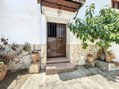 Duplex/Townhouse for sale in Comares, Malaga