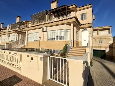 Casa de Pueblo en venta en Huercal-Overa, Almeria